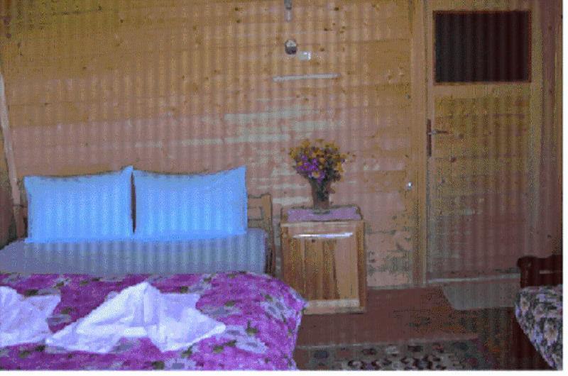 Onur Motel ファラリア エクステリア 写真